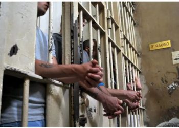 Italia me masa drastike, ç’do bëjë me të burgosurit shqiptarë?