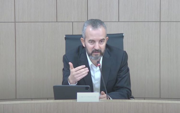 Celibashi-kryebashkiakëve: Përurimet bëjini pa ministra e deputetë