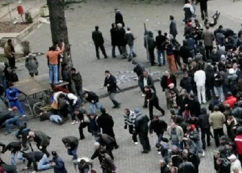 21 janari/ Gjykata e Lartë rrëzon kërkesën e ish-gardistit