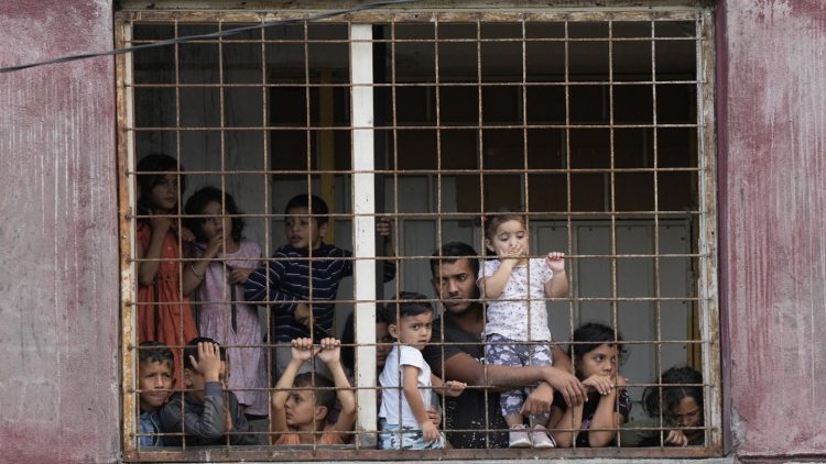 Raporti: 53.9% e fëmijëve në Shqipëri rriten në kufirin e varfërisë