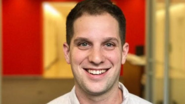 Arrestohet gazetari amerikan në Rusi, akuzohet për spiunazh