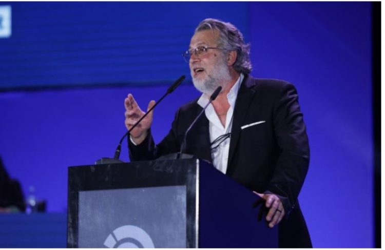 Gazetari: Populli të derdhet në rrugë për ta shporrur Ramën