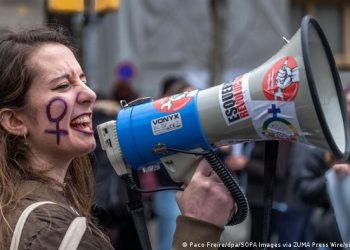 Gjermani, gratë ende paguhen 18% më pak se burrat