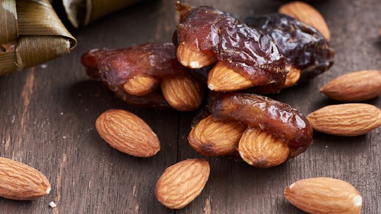 Bajame dhe hurma Arabie, formula për gjumë të qetë