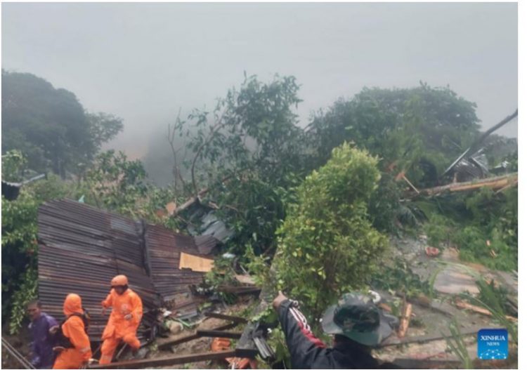 Njëmbëdhjetë të vdekur nga rrëshqitjet e dheut në këtë shtet