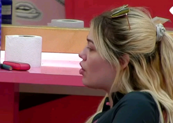 Kriset çifti? Keisi: Kam harruar veten, po shkatërrohem (VIDEO)