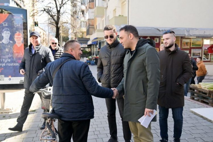 Këlliçi me qytetarët: Kudo dëgjon nevojën për ndryshim