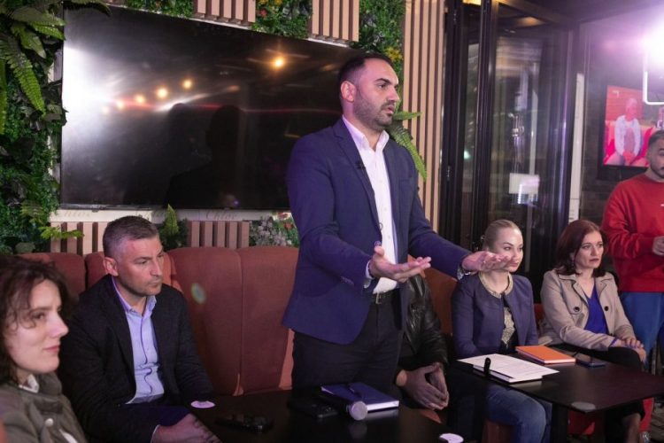 Këlliçi: Me paratë e inceneratorit zgjidhet transporti urban