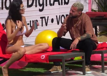 Jori e veshur me bikini, Luizi i shkon pranë dhe… Çfarë ndodhi