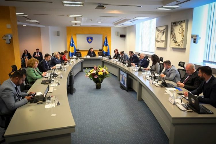 Kurti rendit sukseset gjatë qeverisjes dy-vjeçare në Kosovë