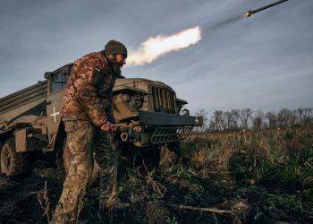 Inteligjenca britanike: Sulmi rus në Bakhmut po humb vrullin