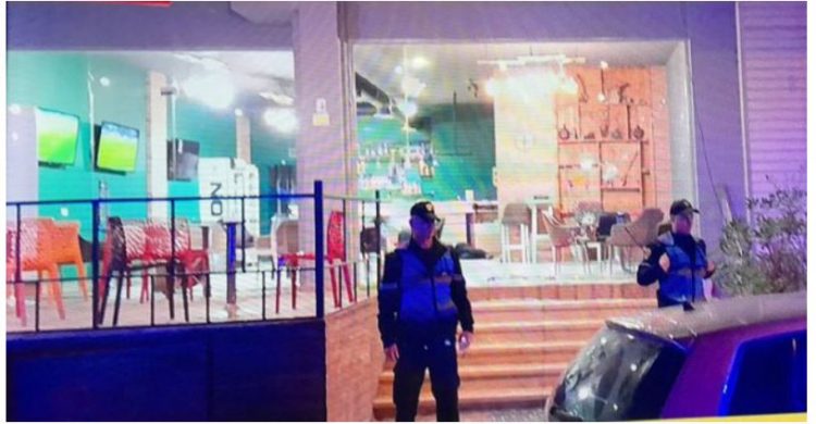 Masakra në Tiranë, policia: Në makinën e djegur kishte 3 armë