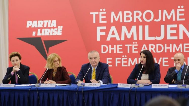 Meta prezanton planin: Si të forcojmë familjet shqiptare