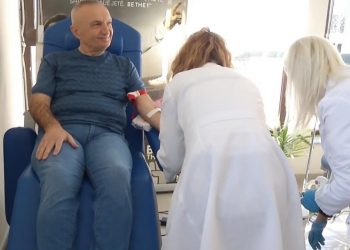 Meta dhuron gjak, i bën thirrje rinisë të bëhen vullnetarë