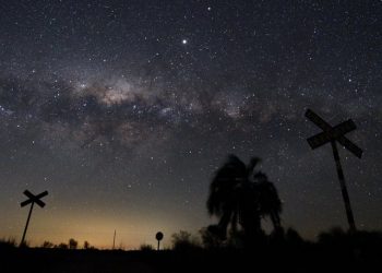 Pesë planetë mund të jenë të dukshëm në qiellin e natës këtë javë