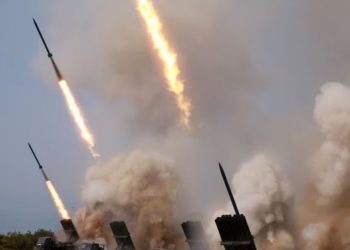 SHBA: Rusia do i japë ushqime Koresë së Veriut e do marrë armë