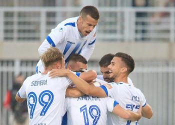 Dueli ndaj Polonisë, Silvinho ftesë për ish-sulmuesin e Tiranës