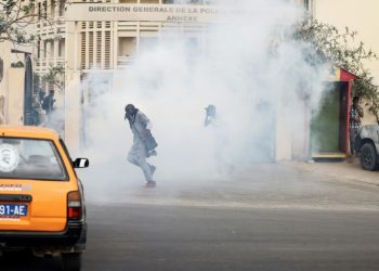 Përplasje masive gjatë gjyqit të liderit të opozitës