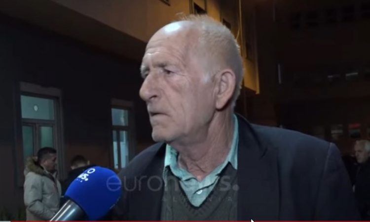 Babai i të plagosurit: Djali po pinte kafe në lokal, mori dy plumba