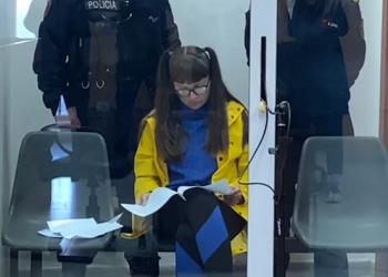 Shtyhet gjyqi ndaj ruses të akuzuar për spiunazh