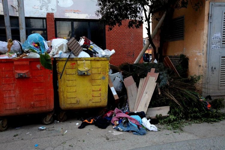 Bardhi: Tirana vazhdon të mbetet me plehra, pa ujë dhe pa rrugë