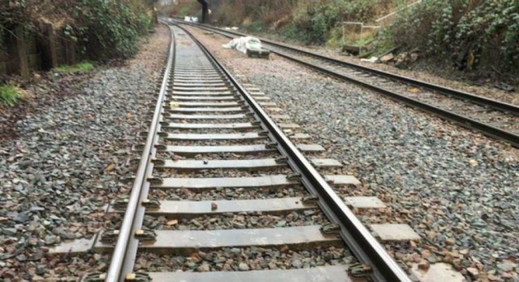 Tragjike/ Treni përplas dy 15-vjeçarë, njëri ishte shqiptar