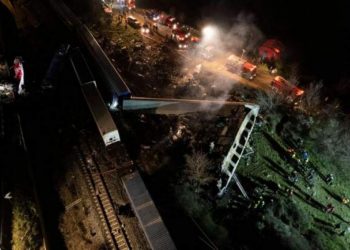 VIDEO/ Tragjedi në Greqi , përplasen dy trena: 32 të vdekur