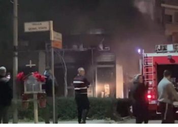 VIDEO/ Hidhet në erë me tritol biznesi në Bathore