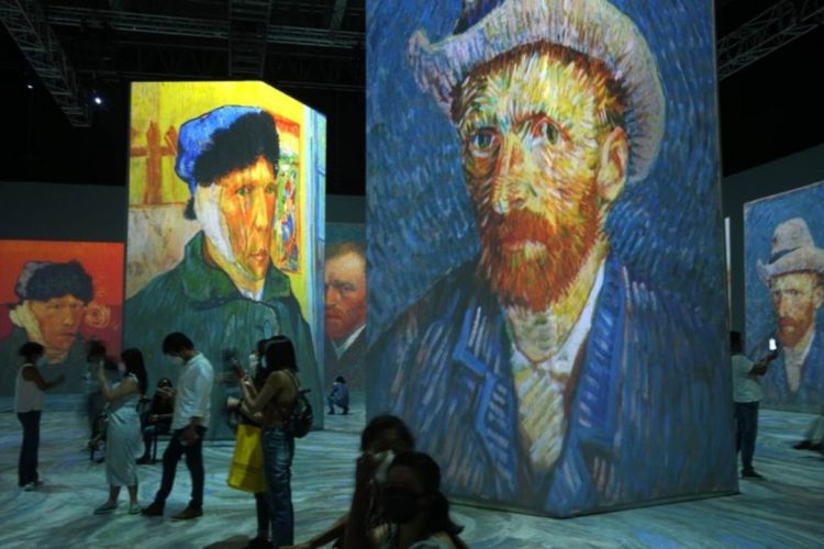 Pse Vincent Van Gogh preu veshin e tij?