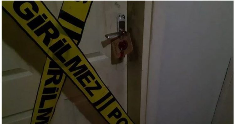 E tmerrshme, babai vret dy djemtë