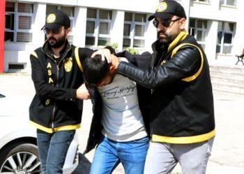 Kërkoi ta nxirrte me forcë nga shtëpia, vëllai vret vëllanë