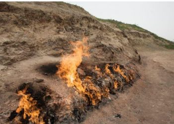‘Mali i zjarrit’, flakët në këtë vend nuk dinë të shuhen