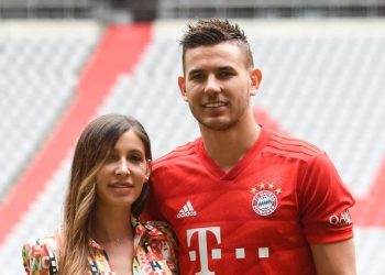 Lucas i ka “bërë gropën” vetes, gruaja e akuzon se ka takuar ish-modelen e CR7