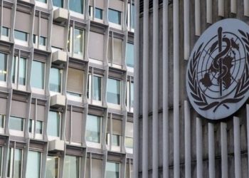 Rasti i parë në botë, gruaja humb jetën nga gripi i shpendëve