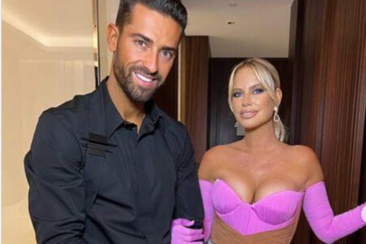 Dështoi në futboll, tashmë është milioner falë të dashurës së tij