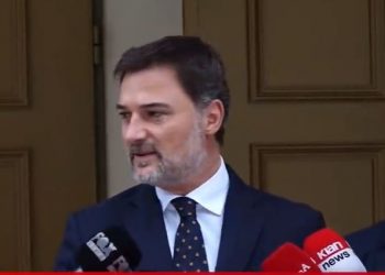 Alibeaj uron Pashkët: Populli ka nevojë për ditë të mira