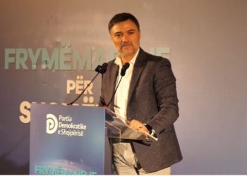 Alibeaj sulmon nga Shkodra Berishën: Po trafikon demokratët