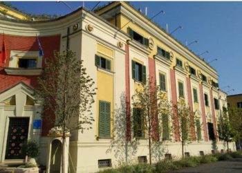 Biznesmeni u kërcënua nga rivalët! ‘Alcani Sh.p.k’ ishte mësuar…