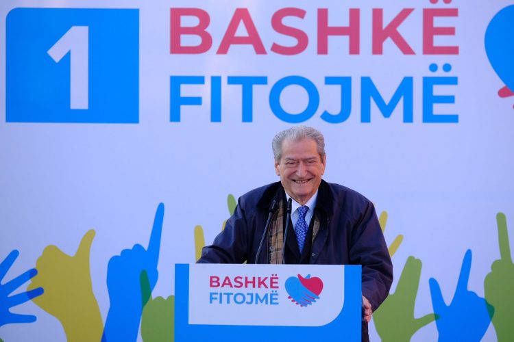 Berisha në Kamëz: Rama urren veriorët, Rakip Suli kloun i tij