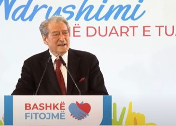 Berisha: Shqiptarët të shpëtojnë nga pushtetarët kriminelë