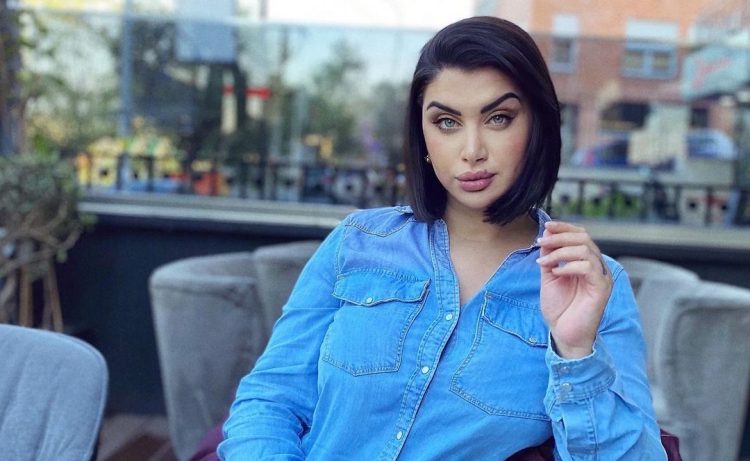 Çiljeta rikthehet në shkollë, ja për çfarë studion