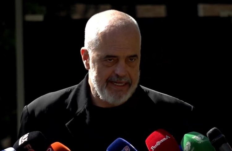 Rama vazhdon presionet: Nuk ka bashkëpunim me kukullat…