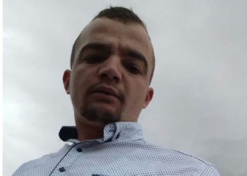 ‘Përdhunimi’ në Korçë, babai i vajzës: Ervis Rrapo zhveshi…