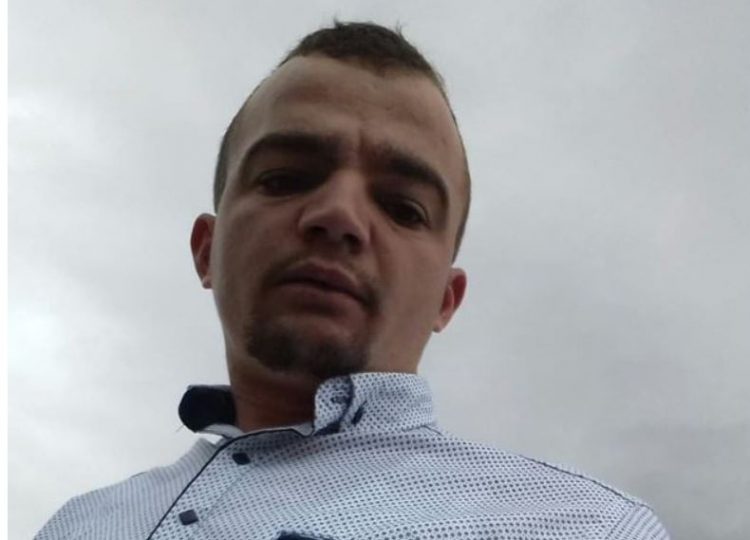 ‘Përdhunimi’ në Korçë, babai i vajzës: Ervis Rrapo zhveshi…