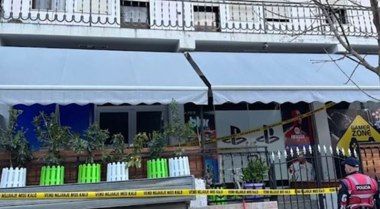 Përshtatën lokalin për droga të forta, 2 në pranga në Fier (Emrat)