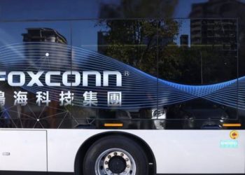 Foxconn planifikon investim prej 800 milionë dollarësh në Tajvan