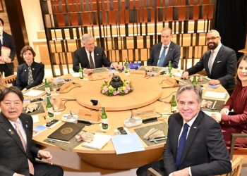 G7 i bën thirrje Rusisë të tërhiqet nga Ukraina