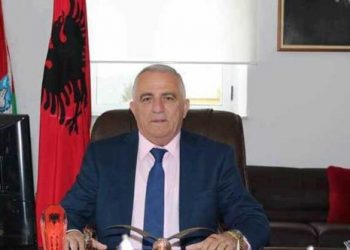 U filmua duke kapur për fyti 1 person,ç’thotë kryebashkiaku i Pukës