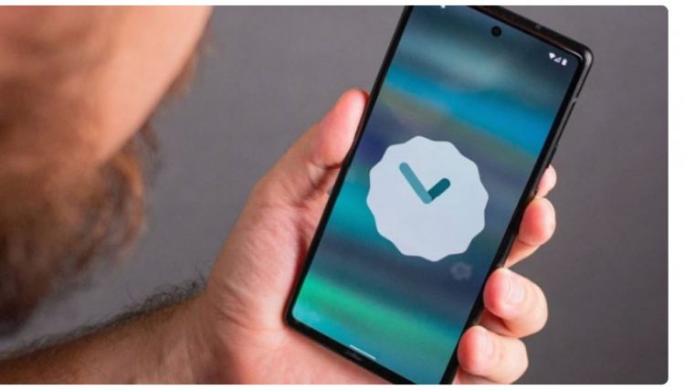 Google Pixel 8 do të ketë ekran më të vogël se 6.16 inç