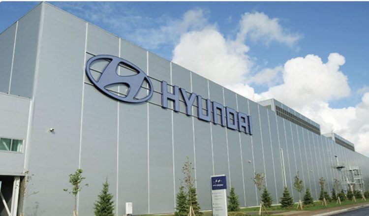 Hyundai planifikon të largohet tërësisht nga Rusia
